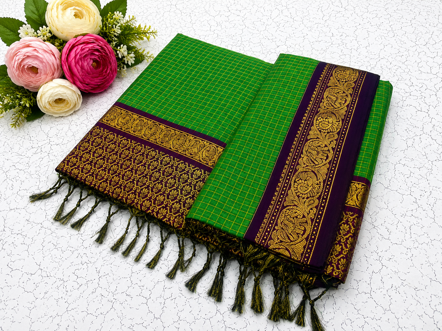 Excellent  Multi Checks Kalyani Cotton Saree